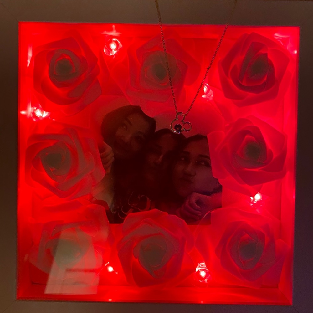 Lightning frame - Picture 3 of 3